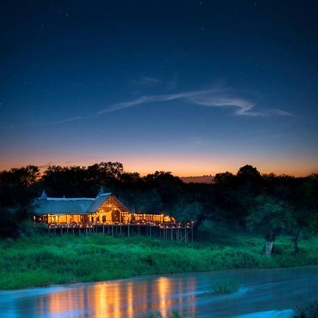 שמורת הציד סאבי סנד Lion Sands Narina Lodge מראה חיצוני תמונה
