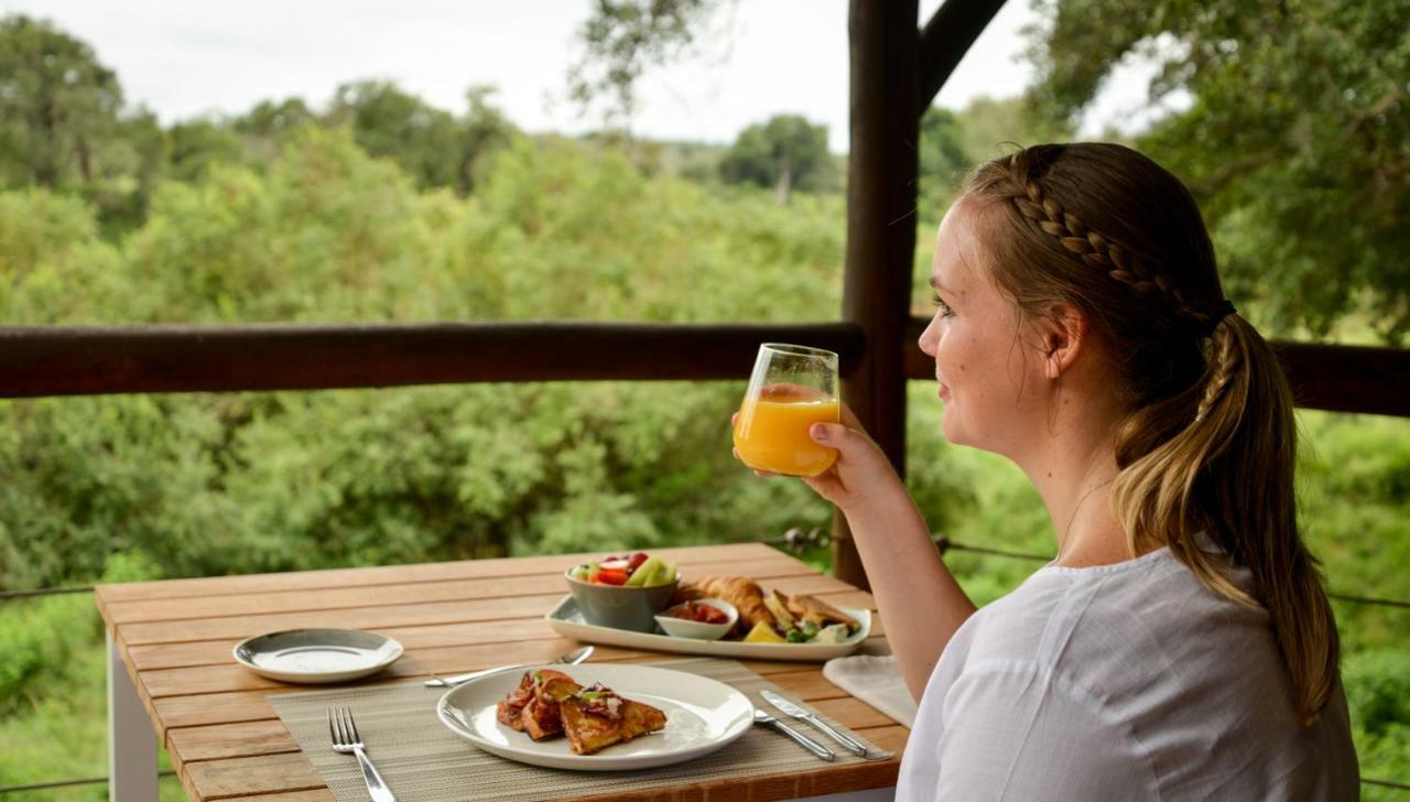 שמורת הציד סאבי סנד Lion Sands Narina Lodge מראה חיצוני תמונה